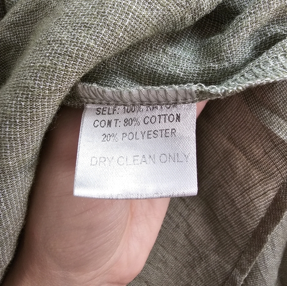 Azel Hazel Hazel Hazel Haze sage green long sleeve blouse. - Picture 4 of 4